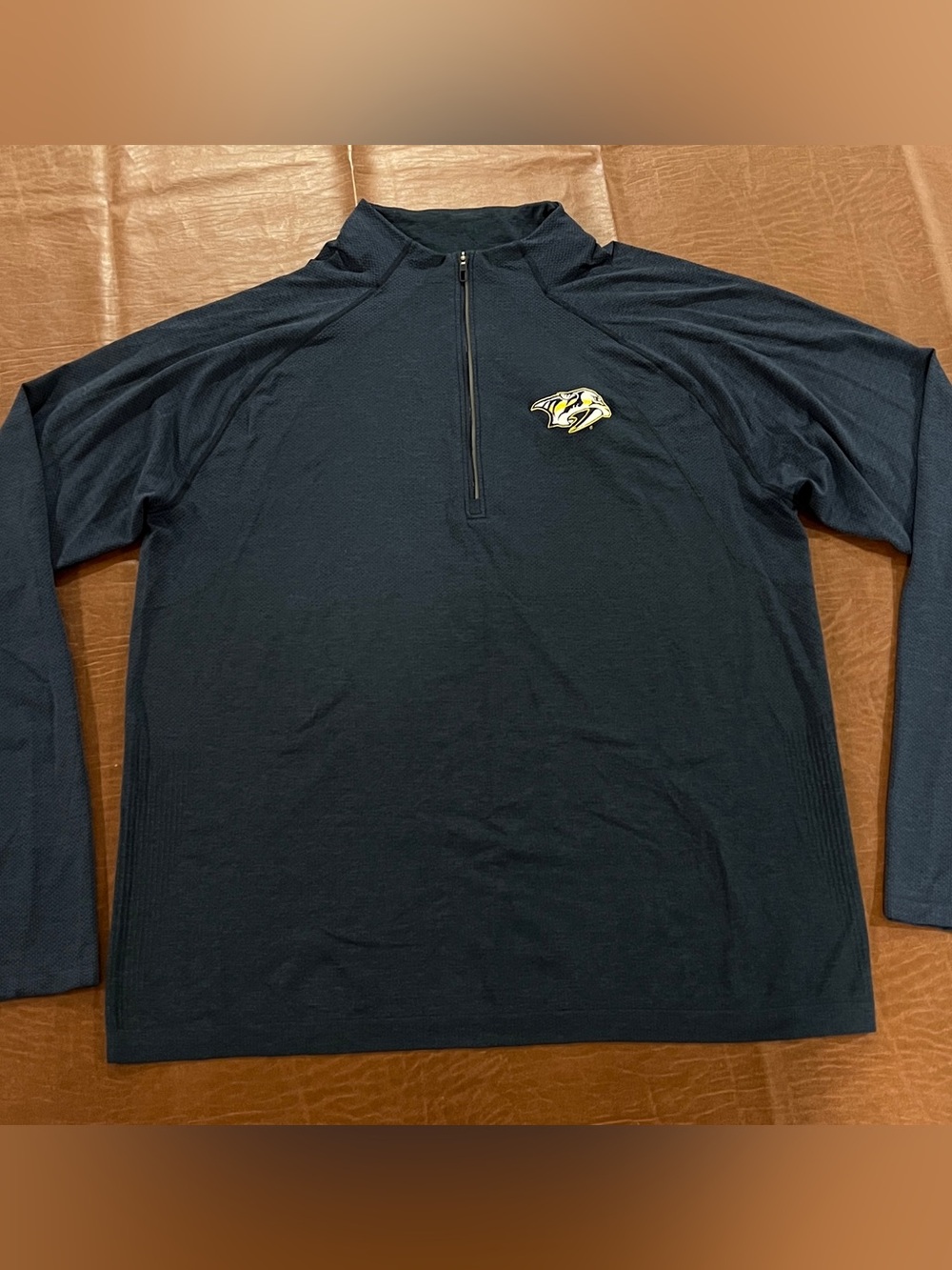 Lululemon NHL Nashville Predators Men’s Metal Vent Tech Half Zip Top - Large